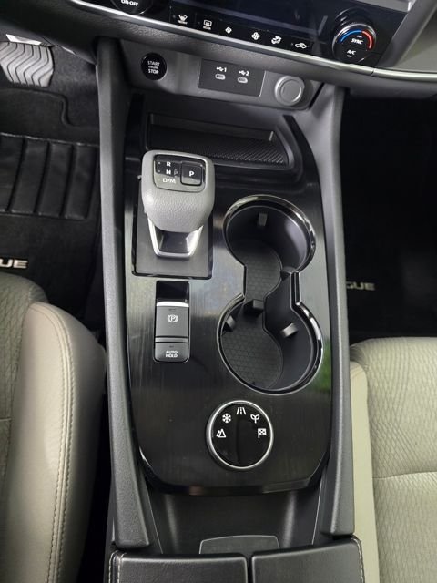 Certified Used 2025 Super Black Nissan SV image 22