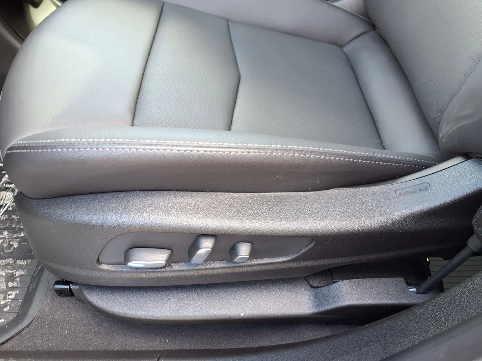 2025 Cadillac XT5 Premium Luxury - Photo 14