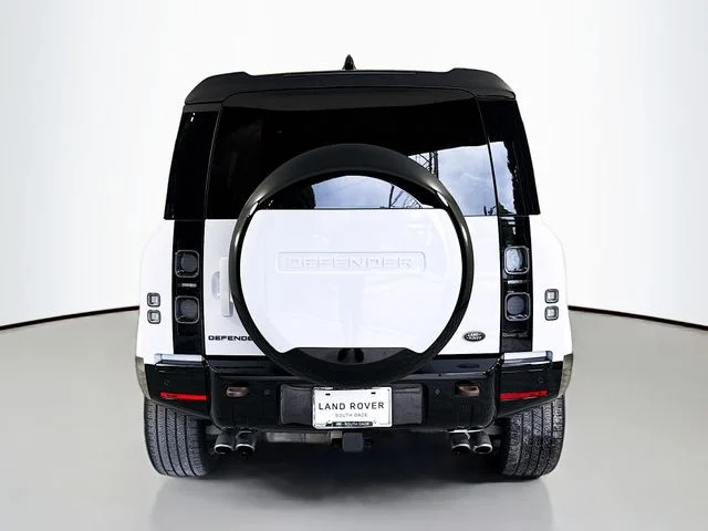 Certified Used 2023 White Land Rover V8 image 6
