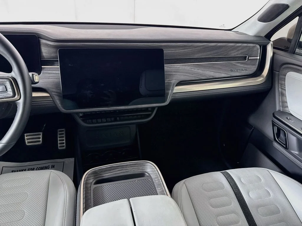 Used 2022 White Rivian Adventure image 28