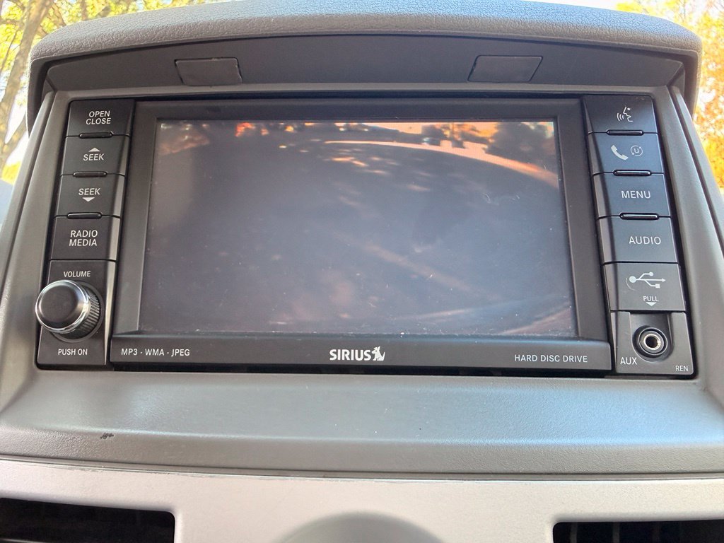 Used 2009 Blue Chrysler Touring image 41