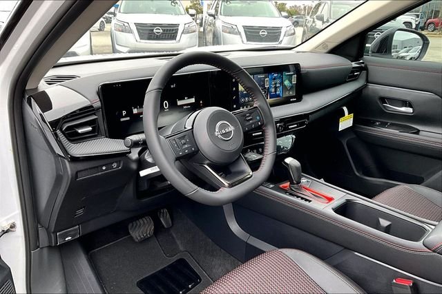 New 2026 Nissan Kicks SR