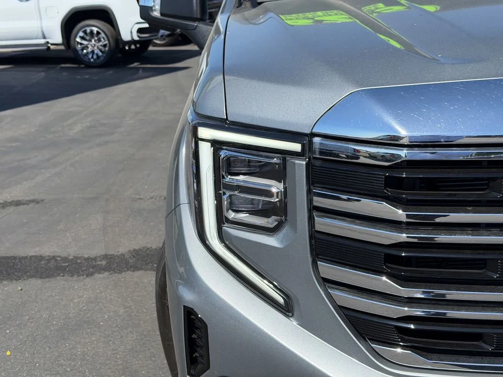 New 2026 Sterling Metallic GMC SLT image 4