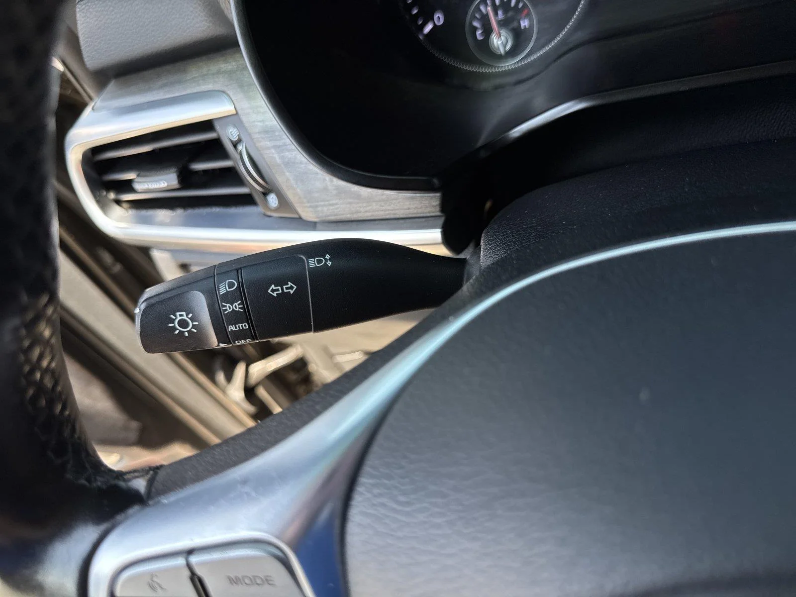 Used 2020 Dark Moss Kia EX image 20
