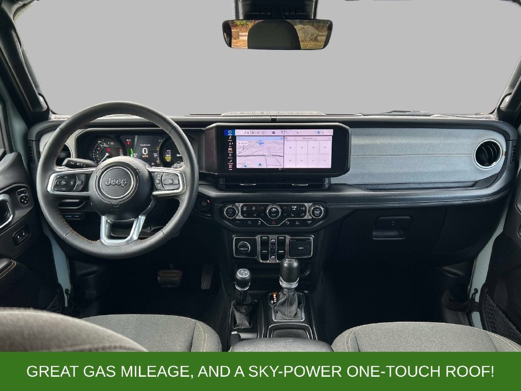 Used 2024  Jeep Sahara 4xe image 19