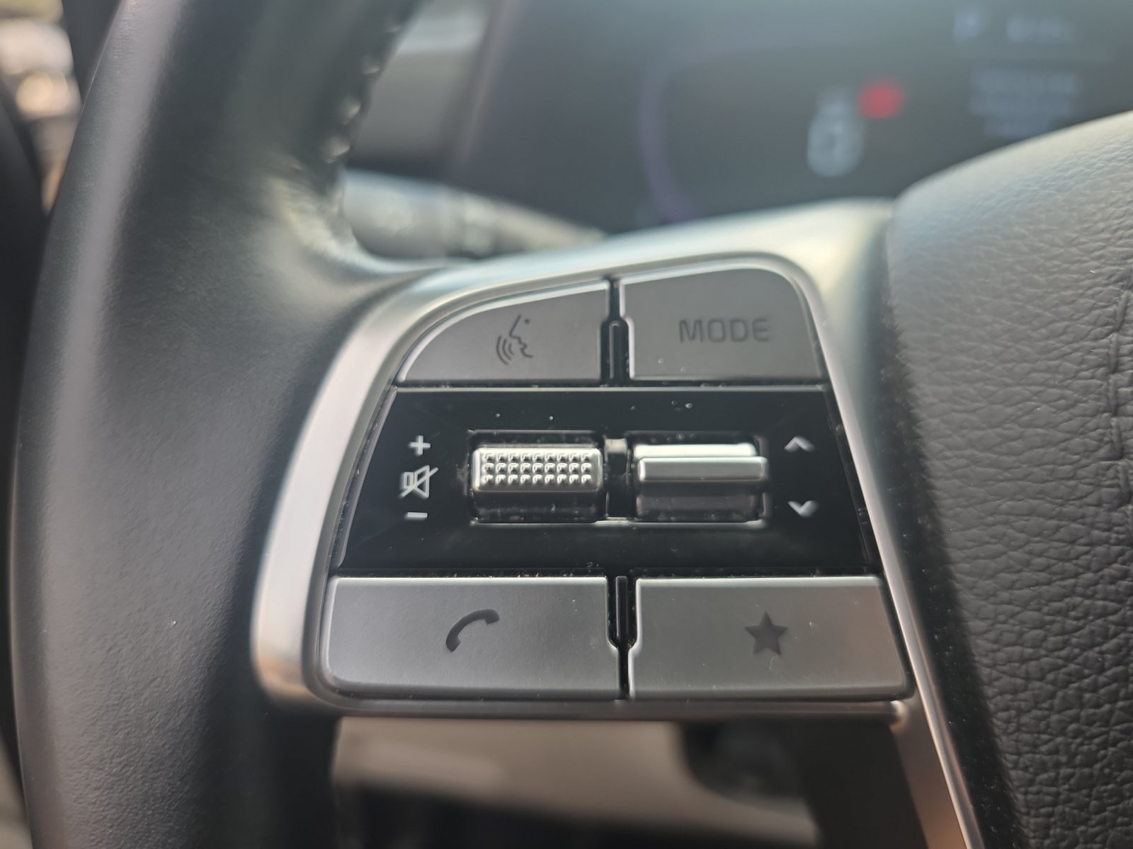 Certified Used 2024 Ebony Black Kia S image 24