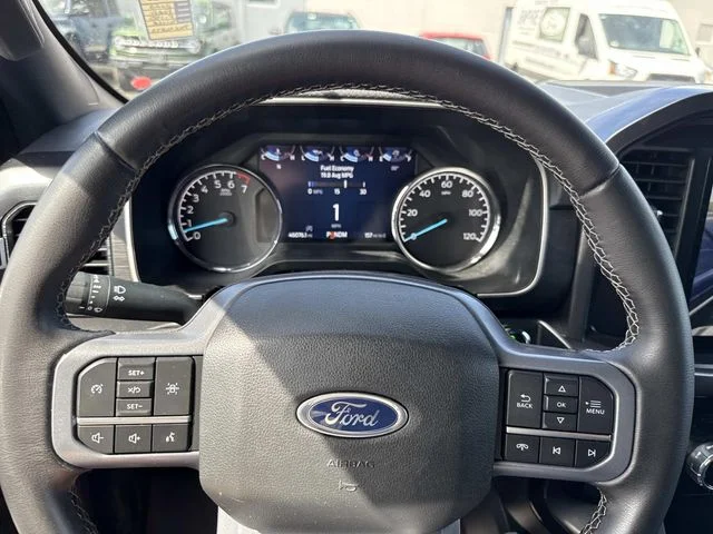Used 2023 Silver Ford XLT image 29