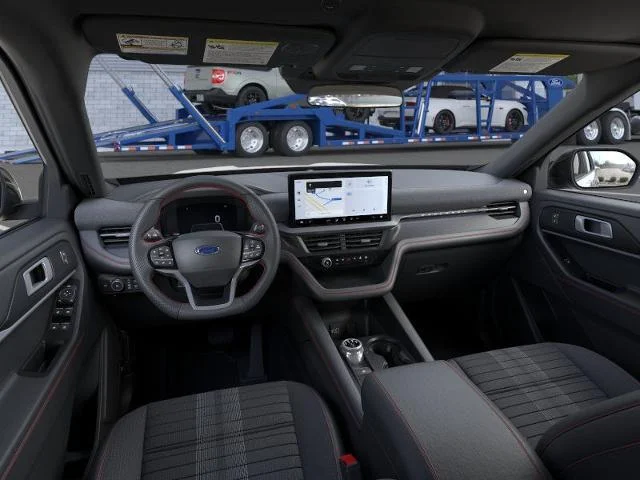 New 2026 Star White Metallic Tri-Coat Ford ST-Line image 35