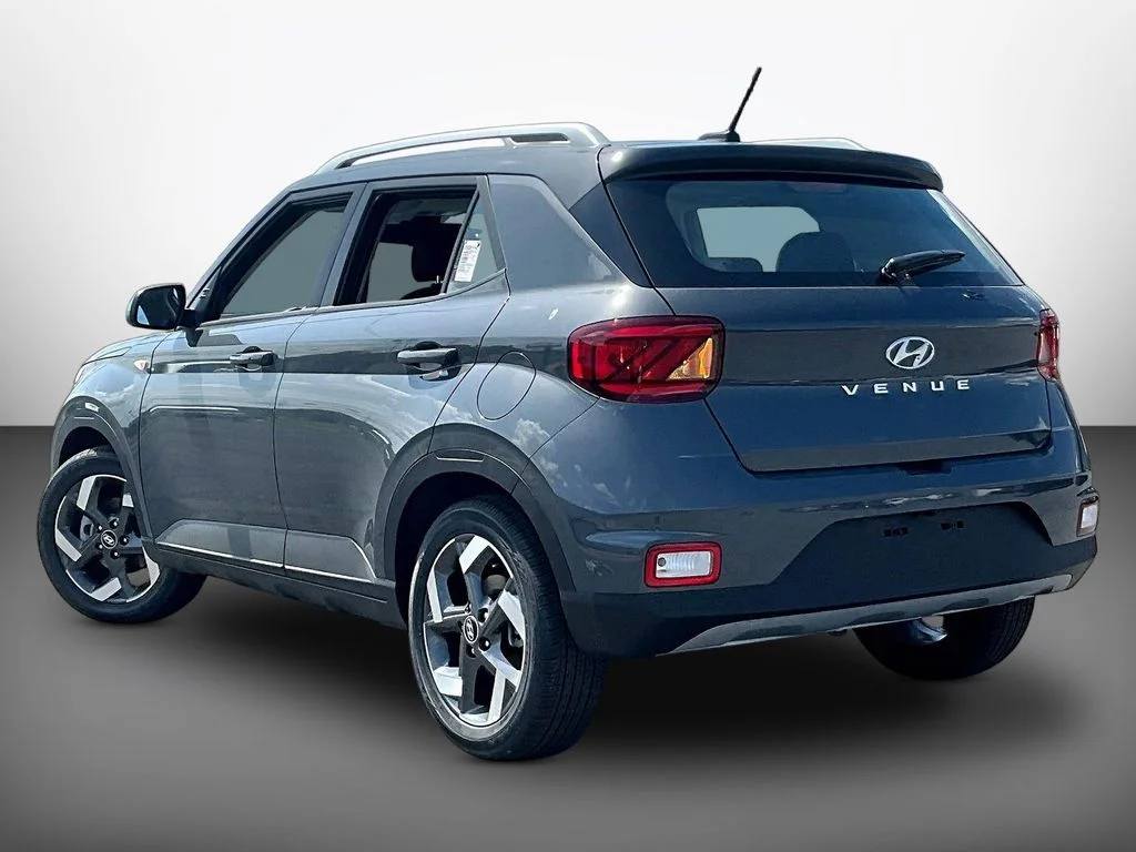 New 2026 Gray Hyundai SEL image 3