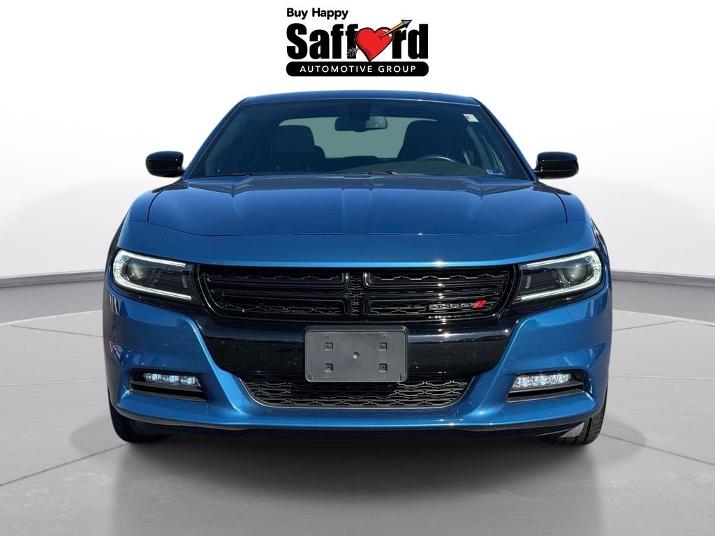Used 2022  Dodge SXT image 8