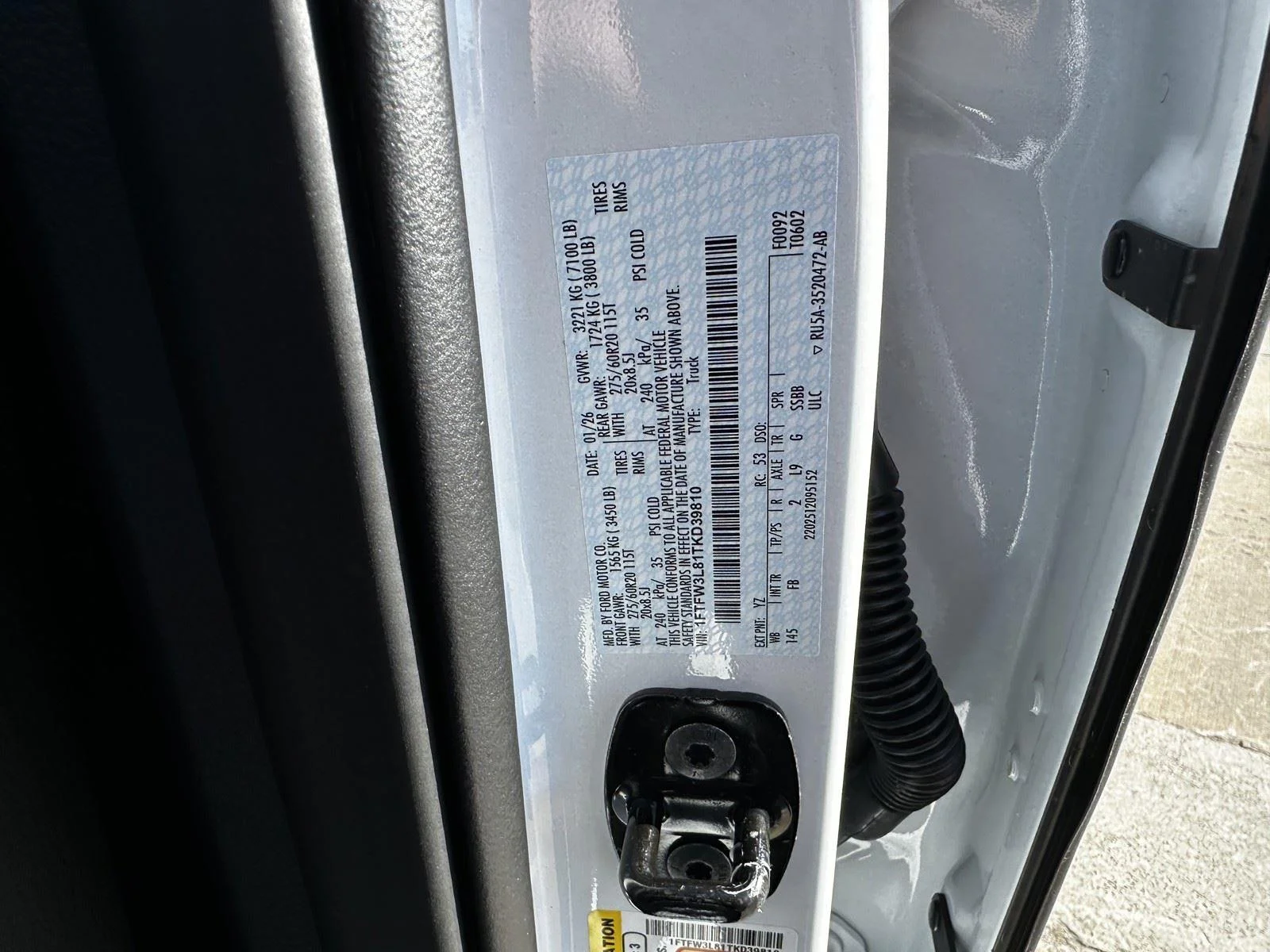 New 2026 Oxford White Ford XLT image 35
