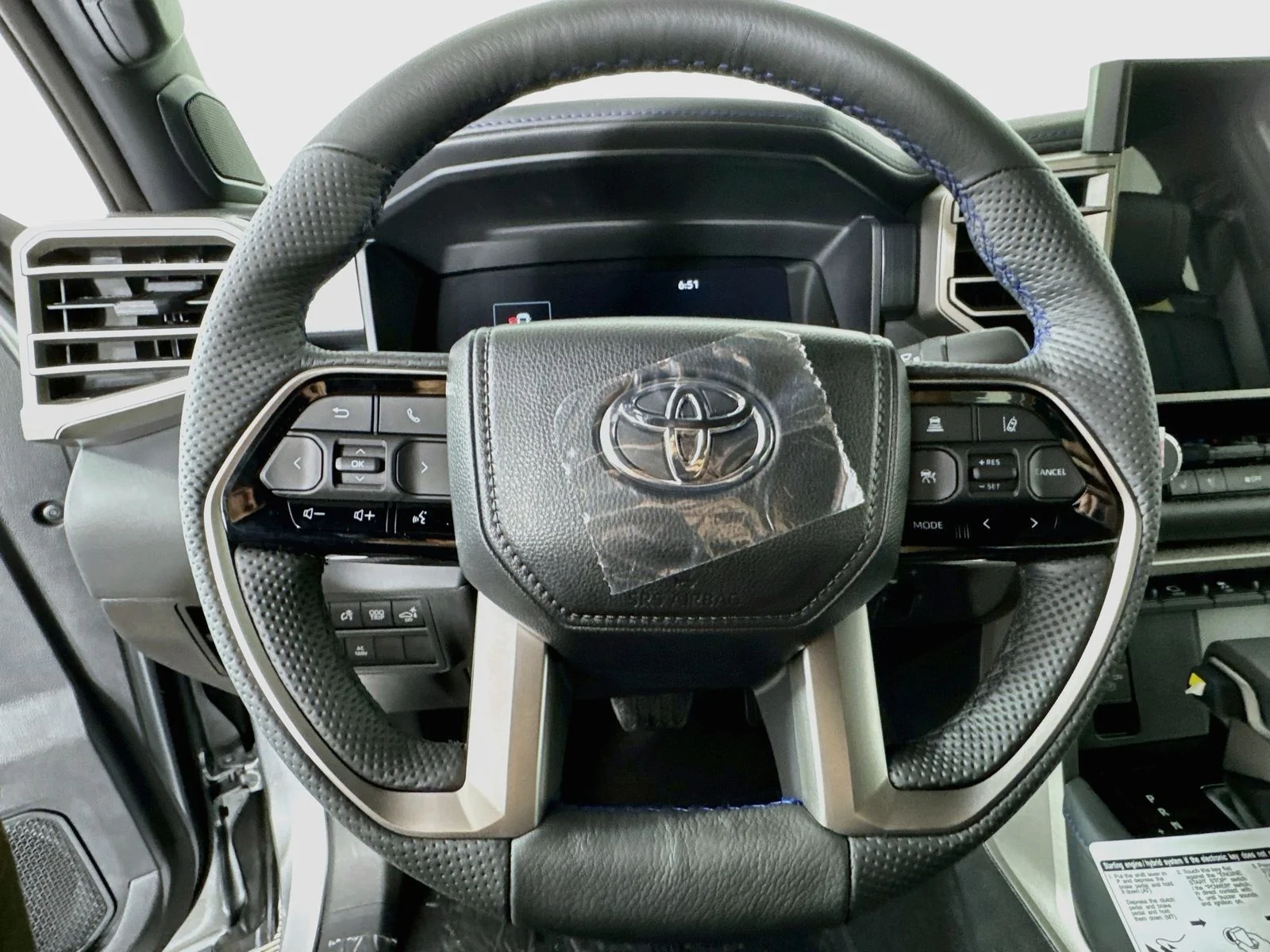 2026 Toyota Tundra Platinum - Photo 6