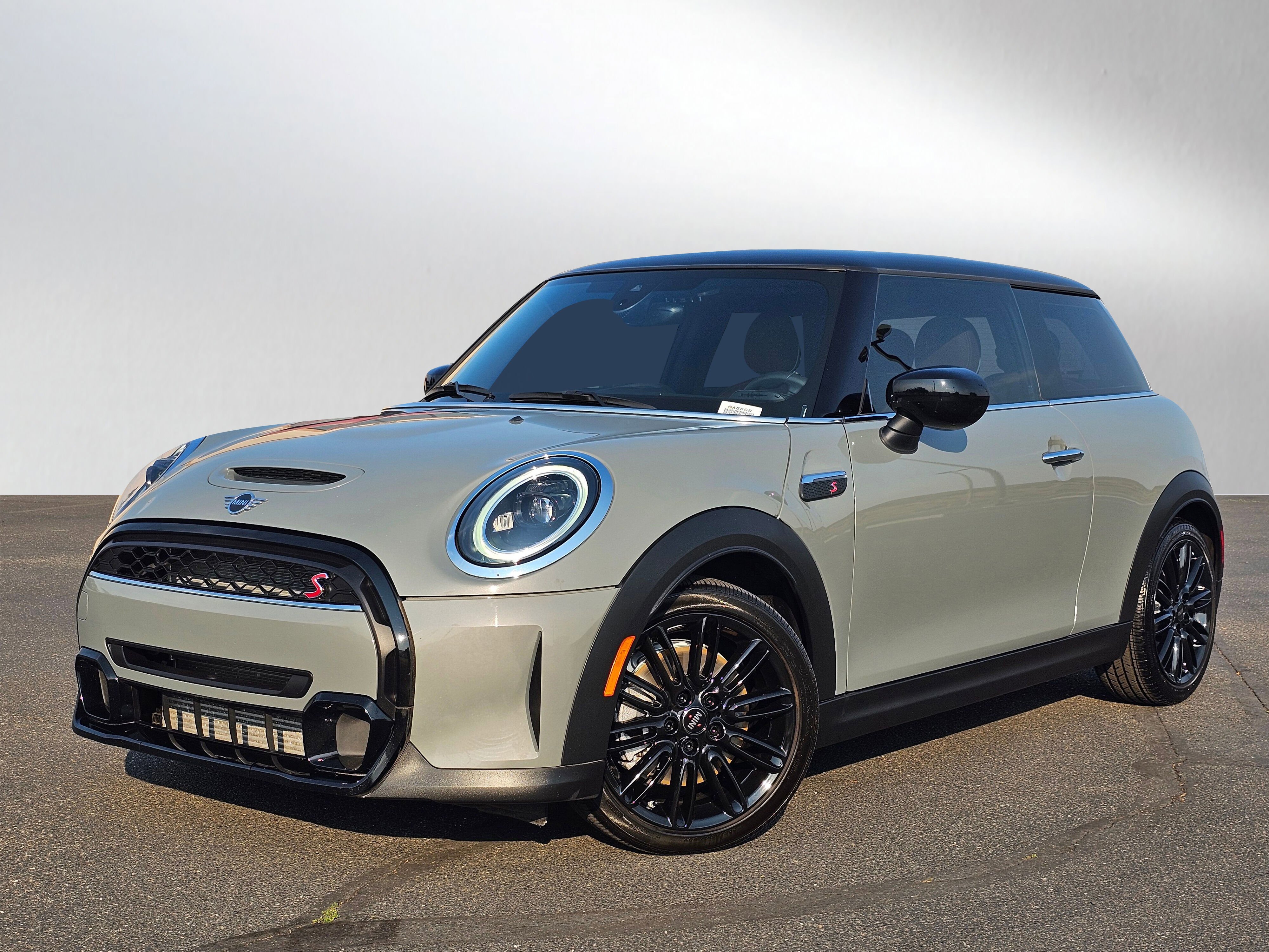 2023 MINI 3 Door S