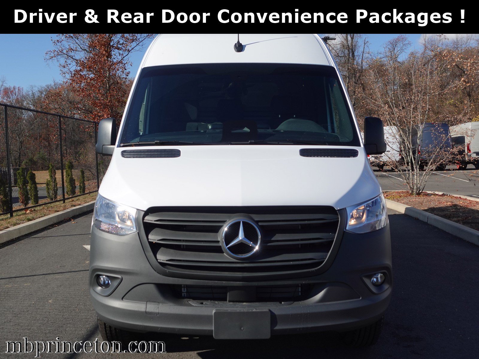 Used 2025 Arctic White Mercedes-Benz 2500 High Roof I4 Diesel HO 170 RWD image 2