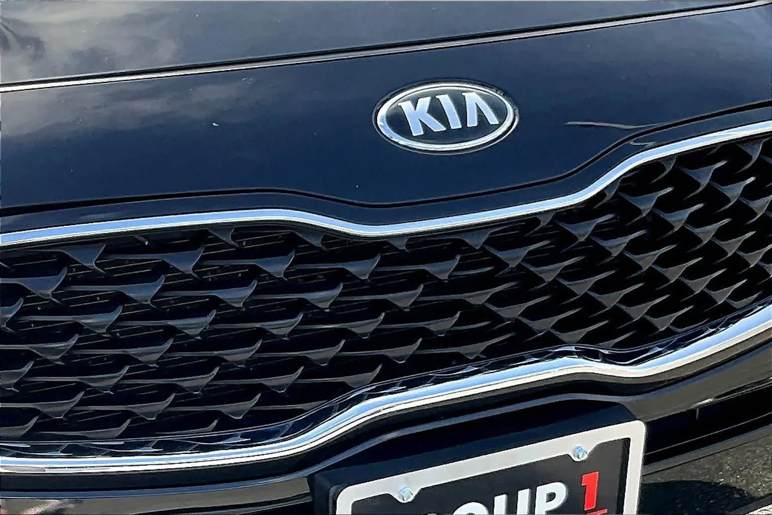 Used 2022 Black Cherry Kia LX image 47