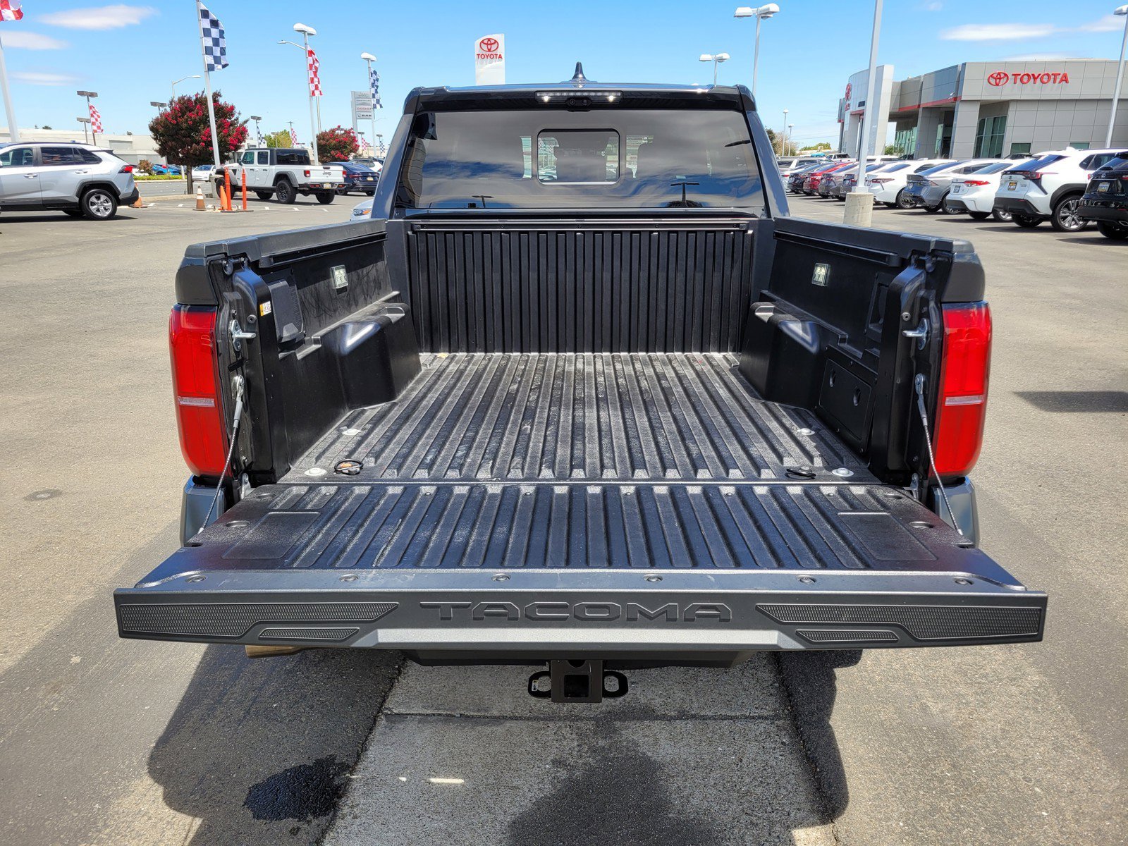 Certified Used 2026  Toyota  image 33