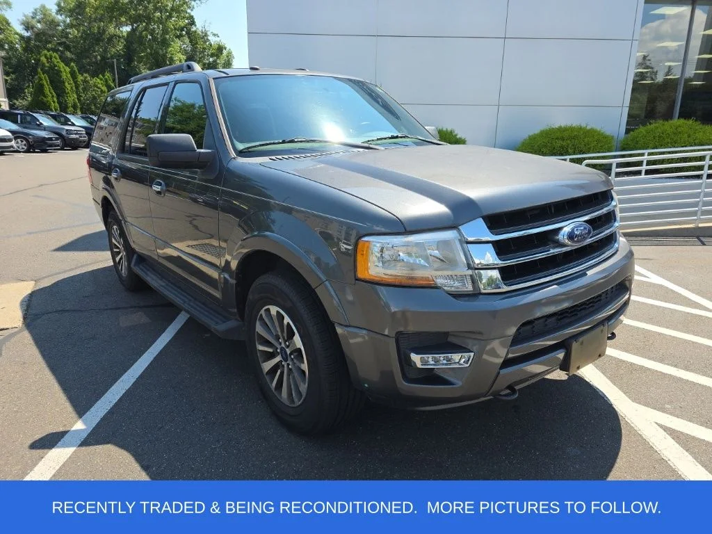 Used 2017 Magnetic Ford XLT image 1