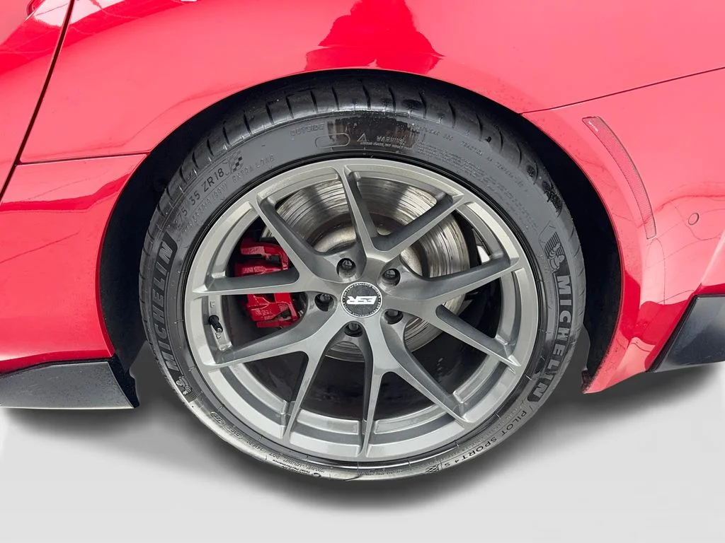 Used 2022 Red Toyota 3.0 image 12
