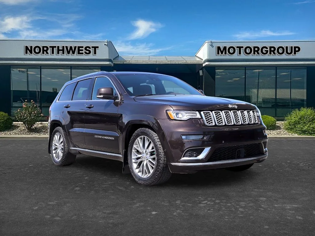 2017 Jeep Grand Cherokee Summit's photo