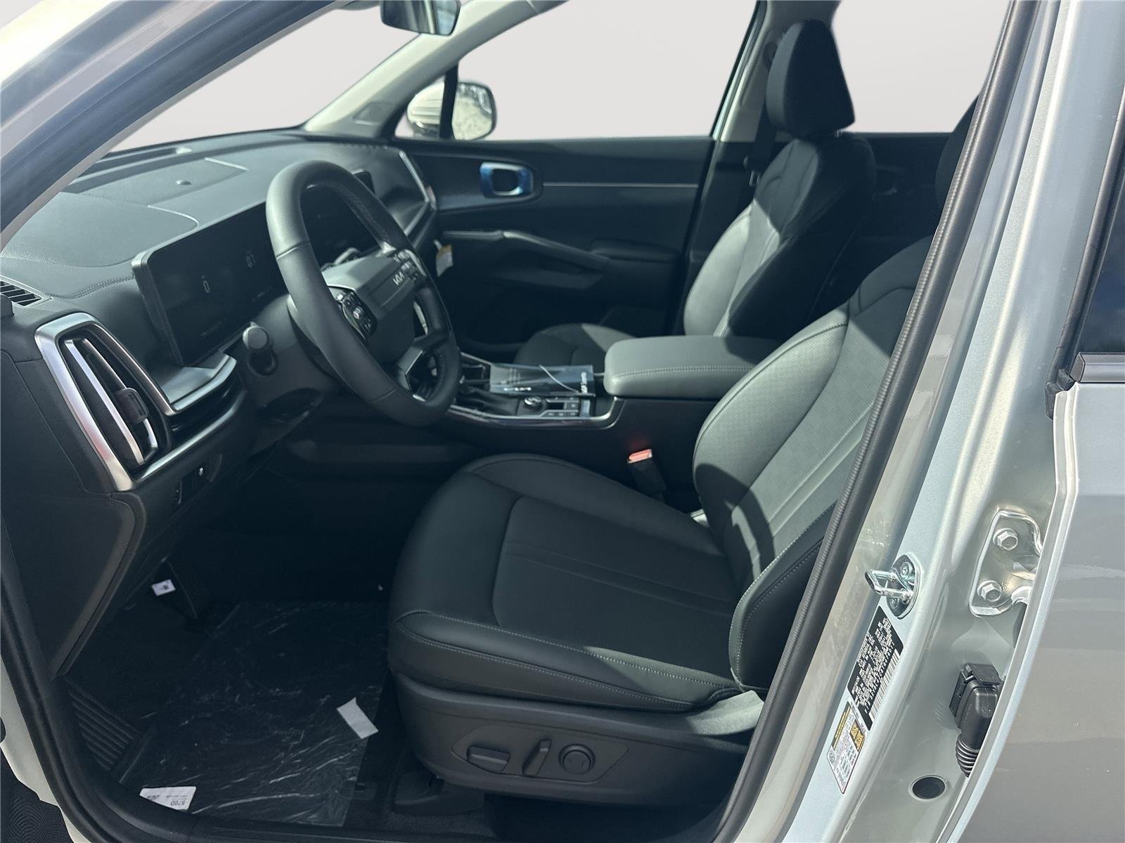 New 2026 Ivory Silver Kia S image 6