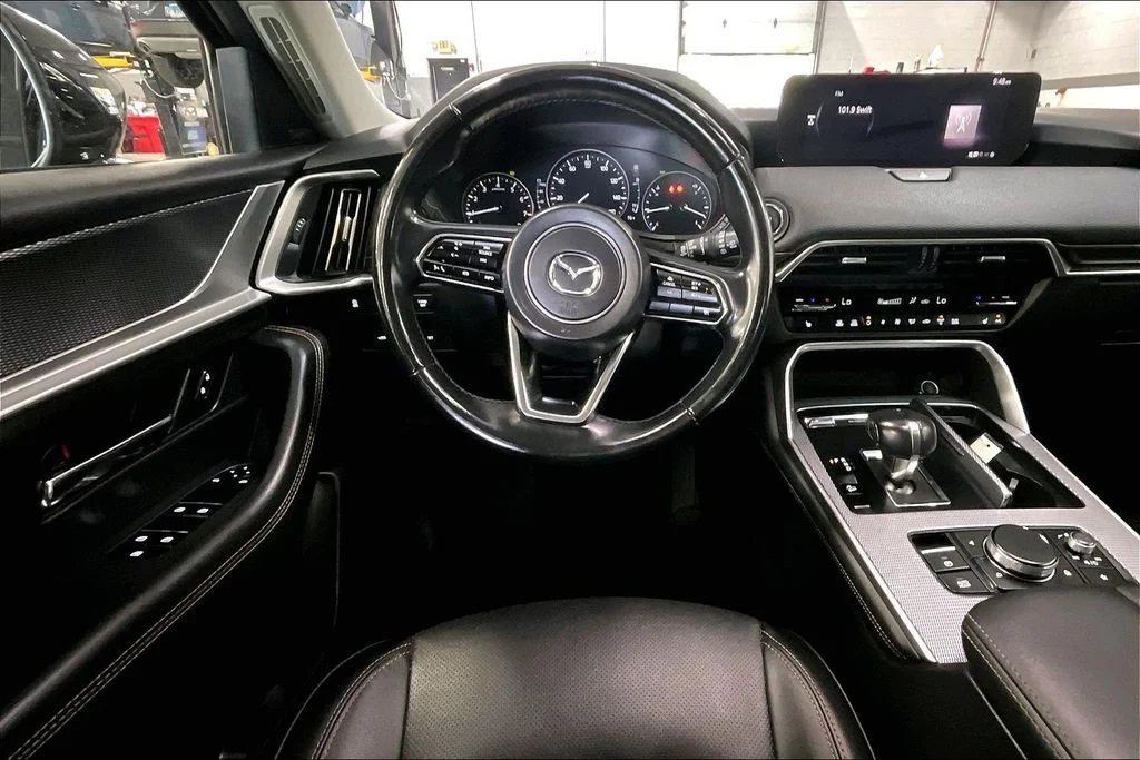 Used 2024 Black Mazda 3.3 Turbo Premium image 4