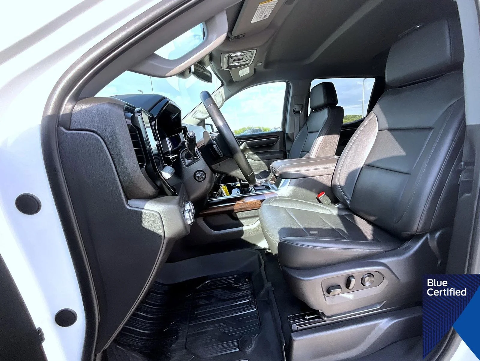 Certified Used 2026 White GMC SLT image 10