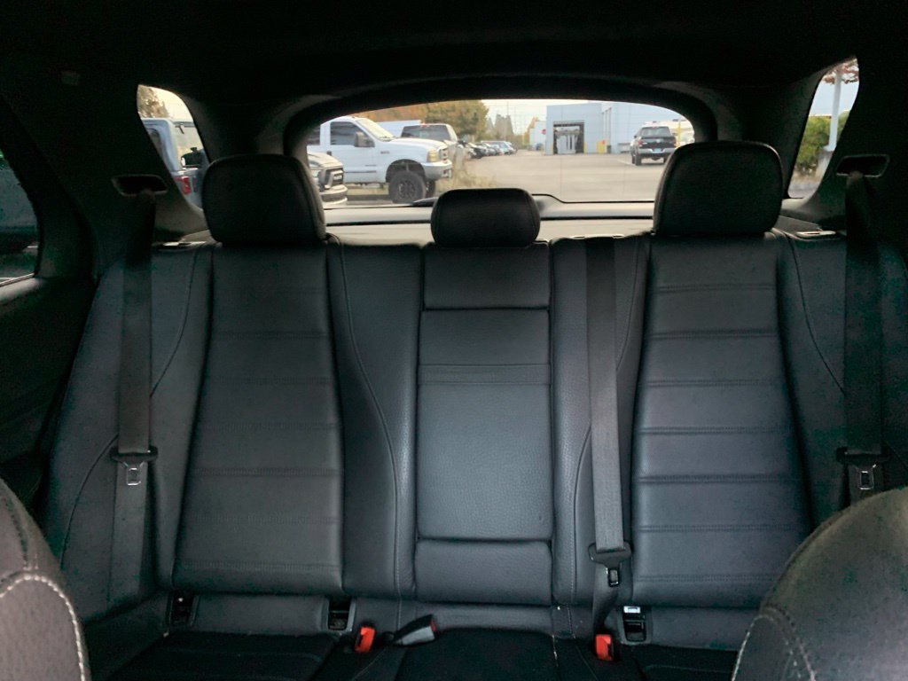 Used 2022 Black Mercedes-Benz GLE 350 image 28