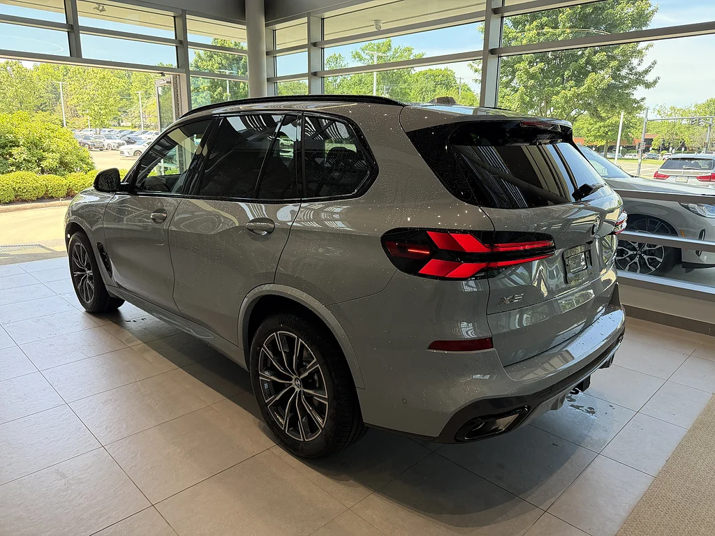 New 2026 Brooklyn Grey Metallic BMW xDrive40i image 4