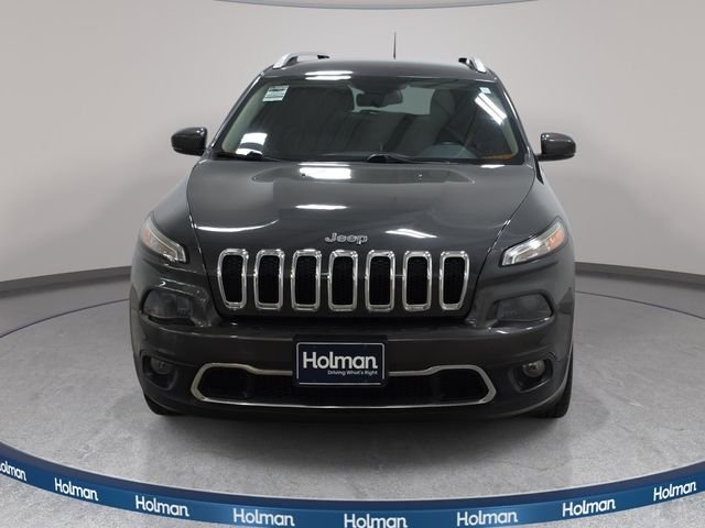 Used 2016 Gray Jeep Limited image 3