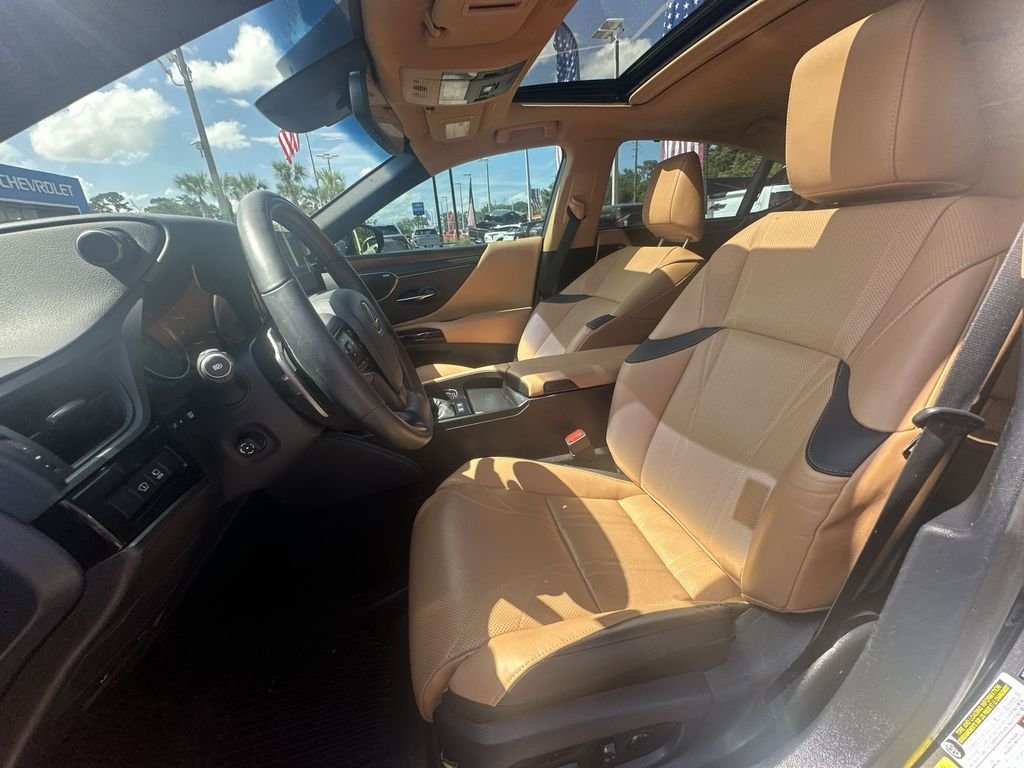 Used 2024 Blue Lexus ES 300h Ultra Luxury image 20