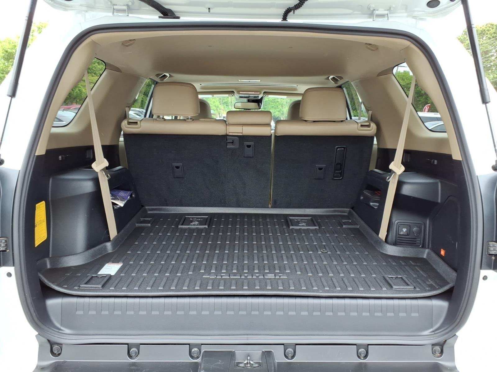 Used 2024 Wind Chill Pearl Toyota Limited image 19