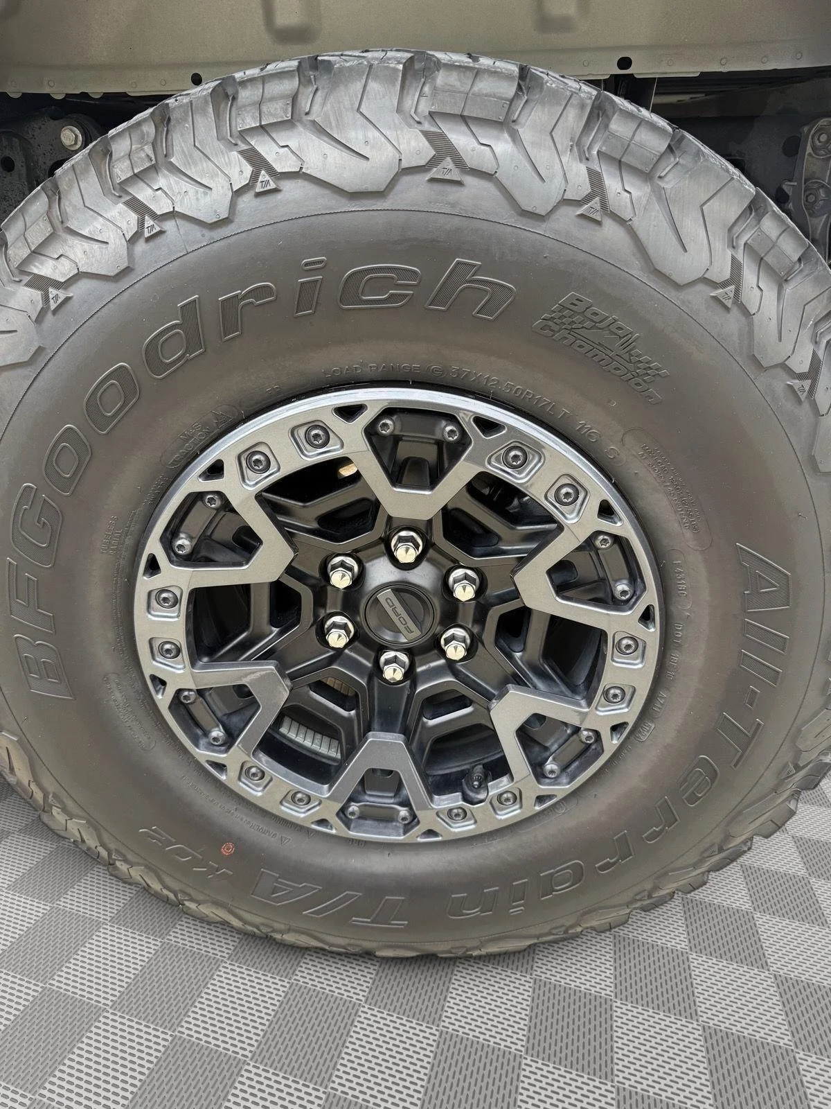 Certified Used 2025 Space White Ford Raptor image 25