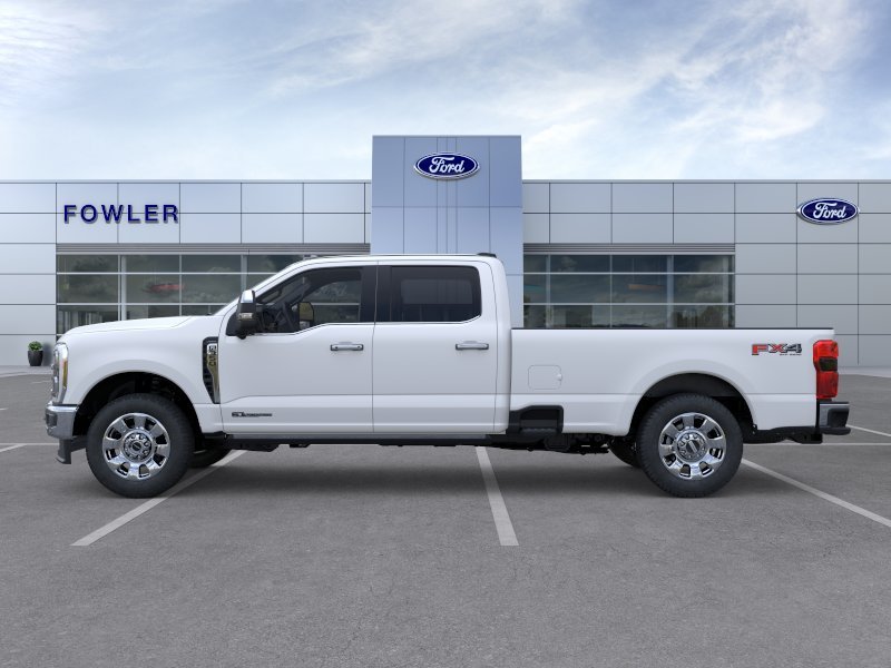 New 2026 Star White Metallic Tri-Coat Ford F-350® Lariat® image 32