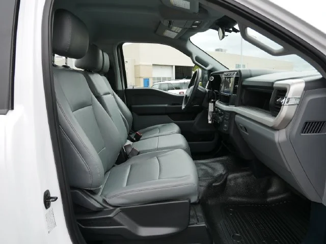 Used 2023 White Ford XL image 13