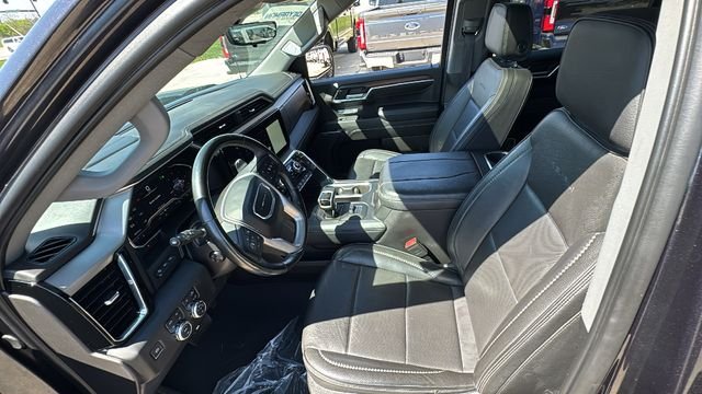 Used 2024 Silver GMC Denali image 21