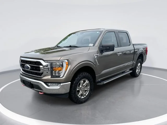 Used 2021 Gray Ford XLT image 1