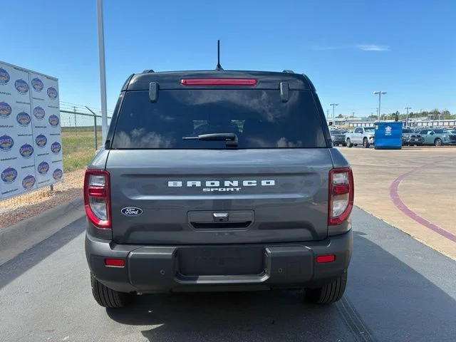 New 2026 Gray Metallic Ford Outer Banks image 5