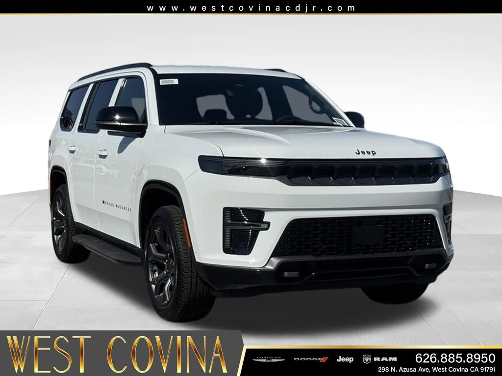 New 2026 Bright White Clear-Coat Exterior Paint Jeep Limited Altitude image 4