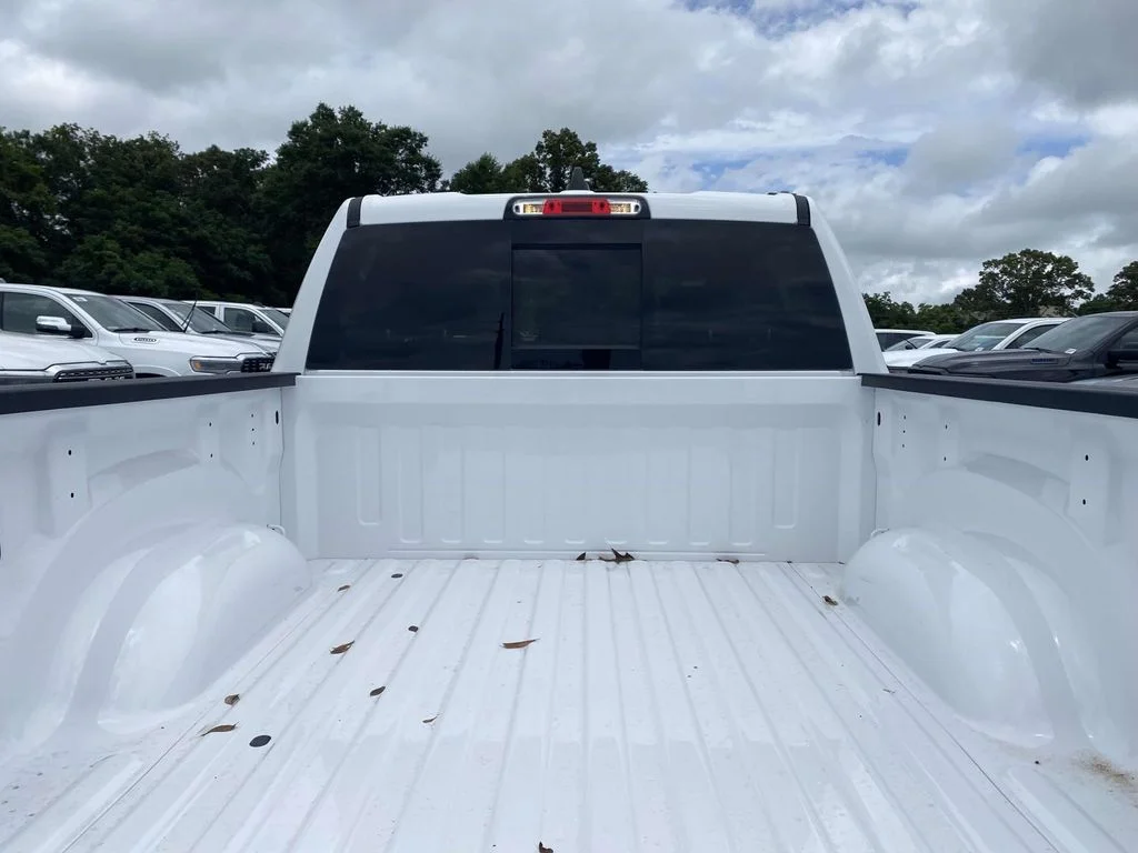 New 2026 Bright White Clearcoat RAM Big Horn/Lone Star image 9