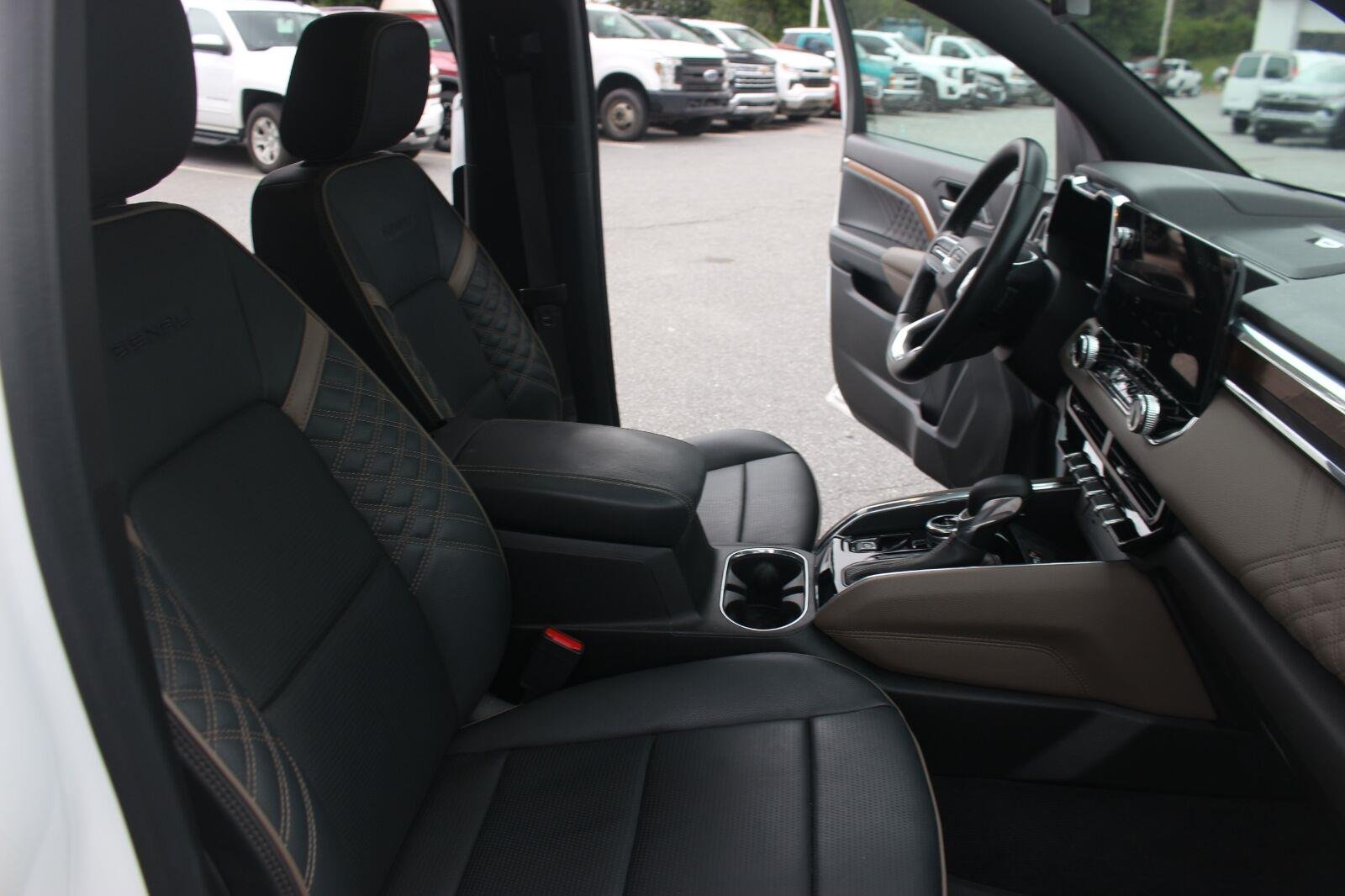 Used 2024 Summit White GMC Denali image 35