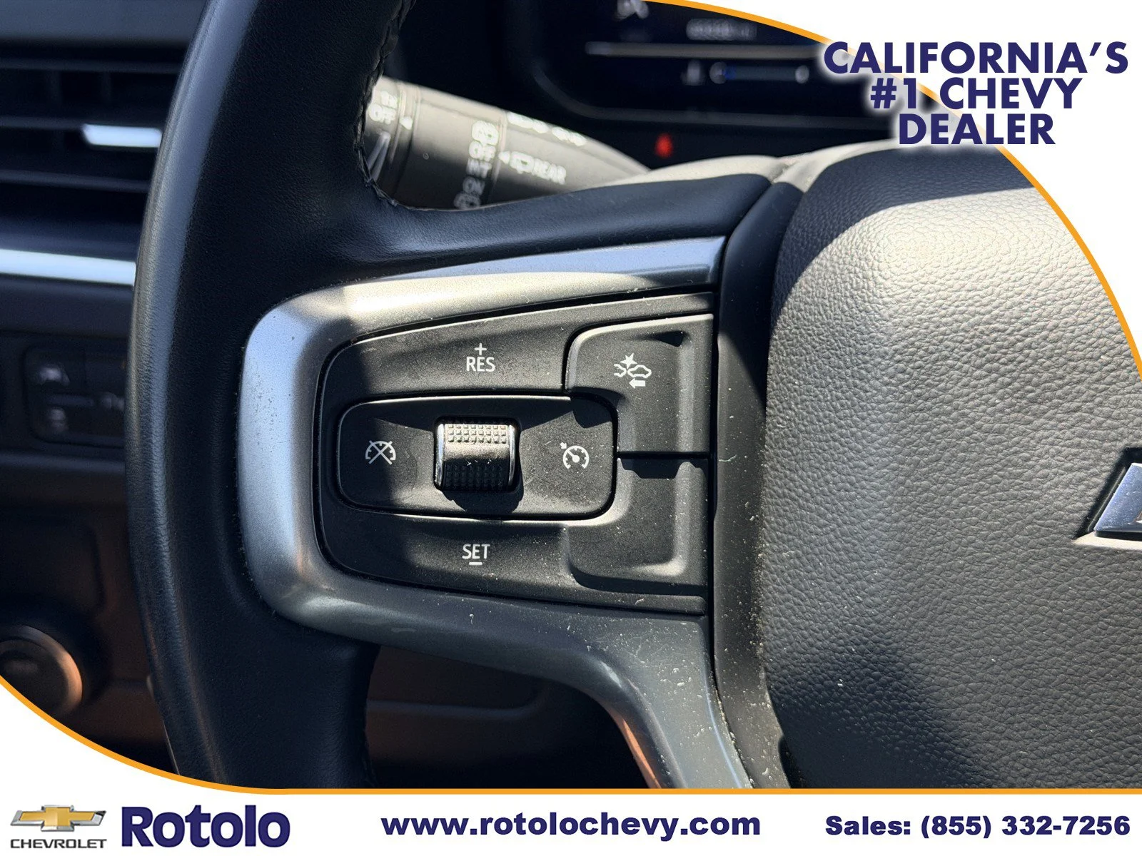 Used 2024 Silver Sage Metallic Chevrolet LT image 27