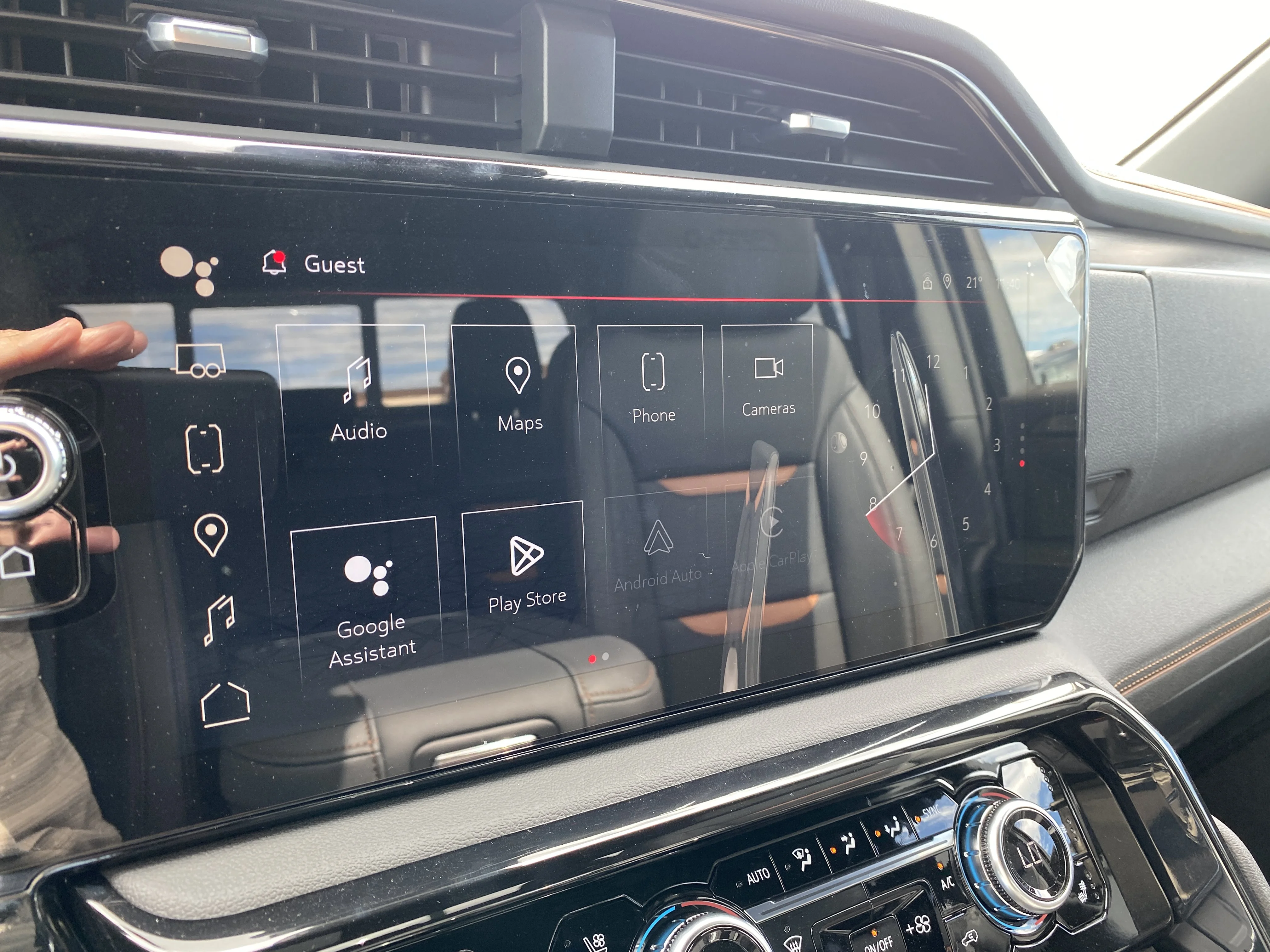 New 2026 ONYX BLACK GMC AT4 image 20