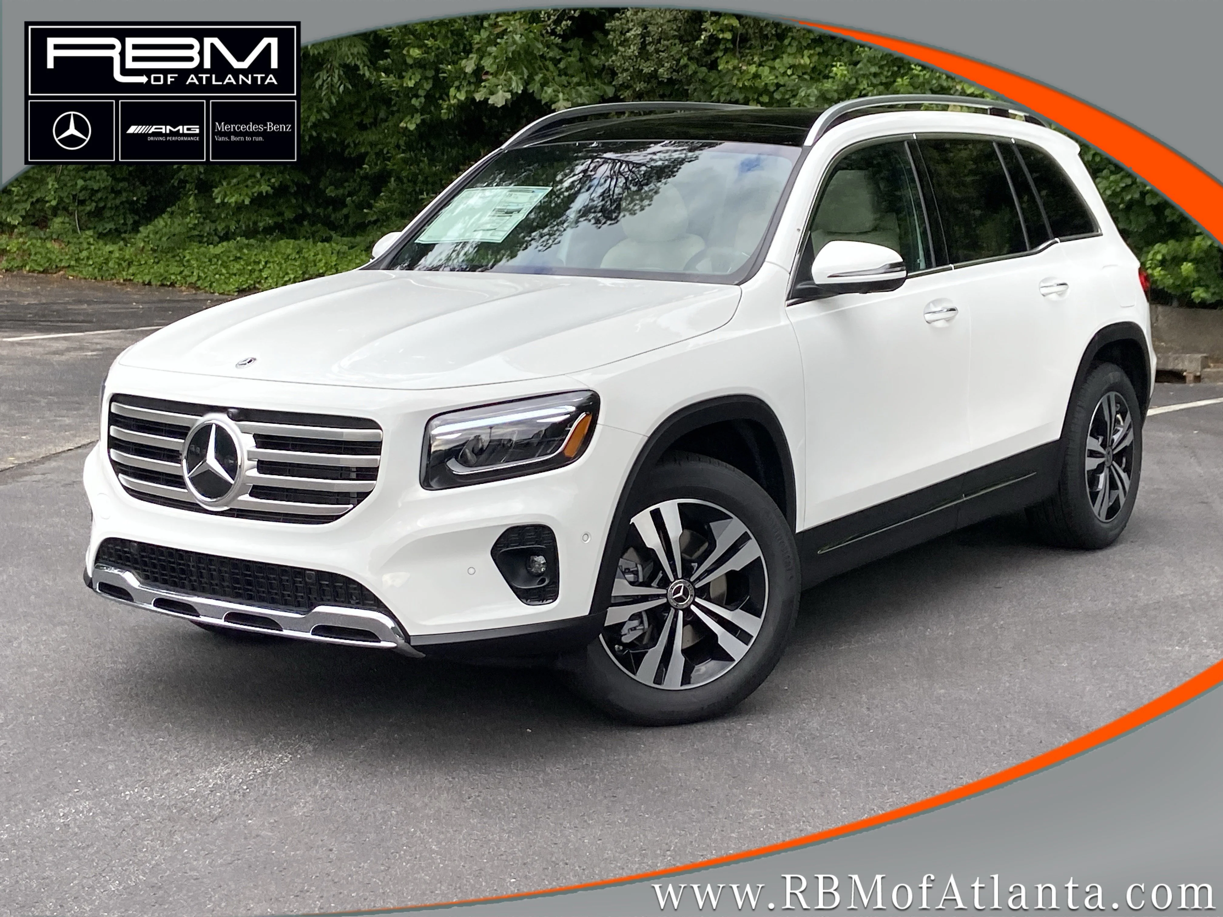 2026 Mercedes-Benz GLB GLB 250's photo
