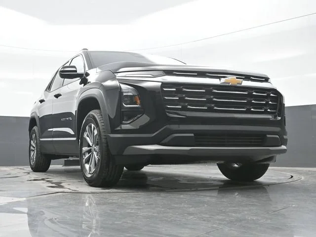 2027 Chevrolet Equinox LT - Photo 22