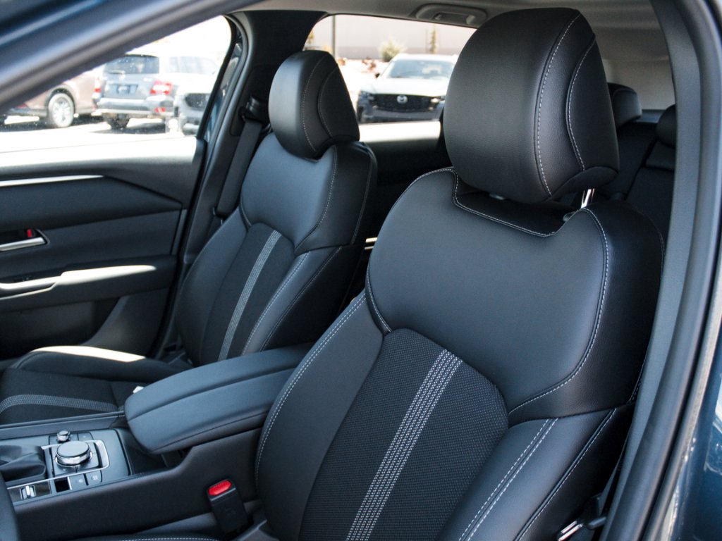 Used 2026 Ingot Blue Metallic Mazda 2.5 S Preferred image 23
