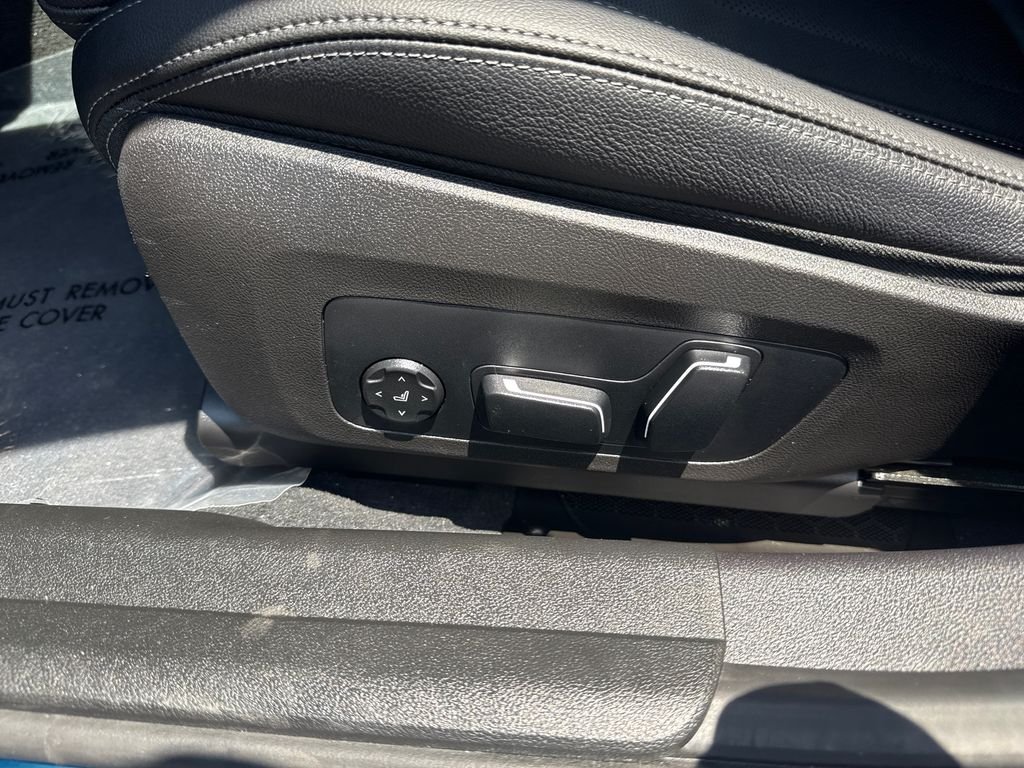 Used 2026 Tanzanite Blue II Metallic BMW 330i image 22