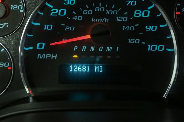 Used 2024 White Chevrolet Work Van image 25