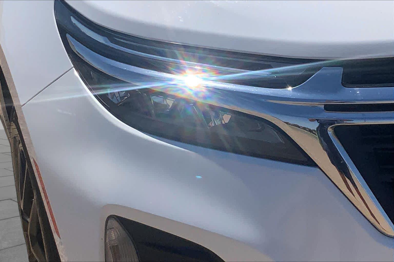 Used 2023 Summit White Chevrolet LT image 28