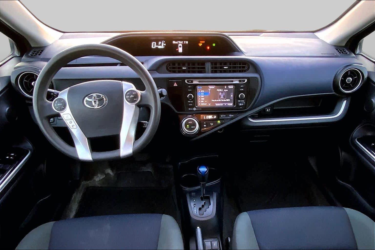 Used 2015 Magnetic Gray Metallic Toyota Three image 11