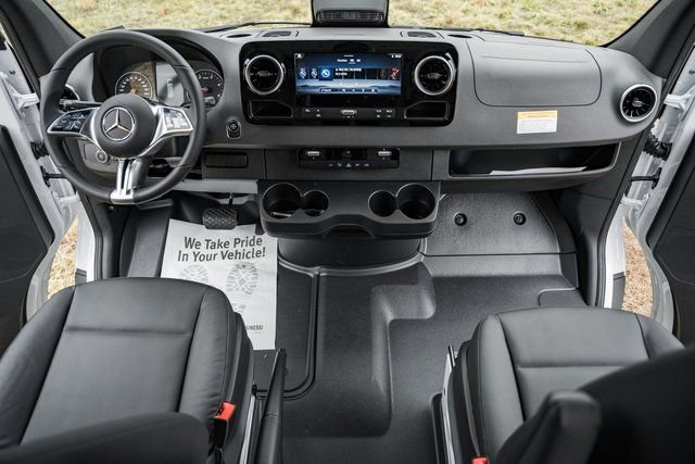 2025 Mercedes-Benz Sprinter Cargo Van Base - Photo 18